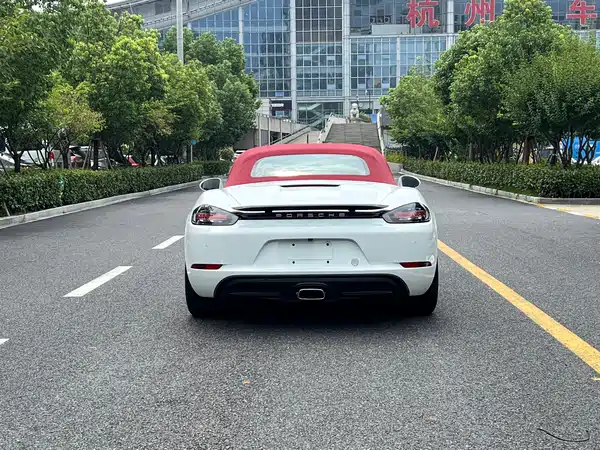 Porsche 718 2023