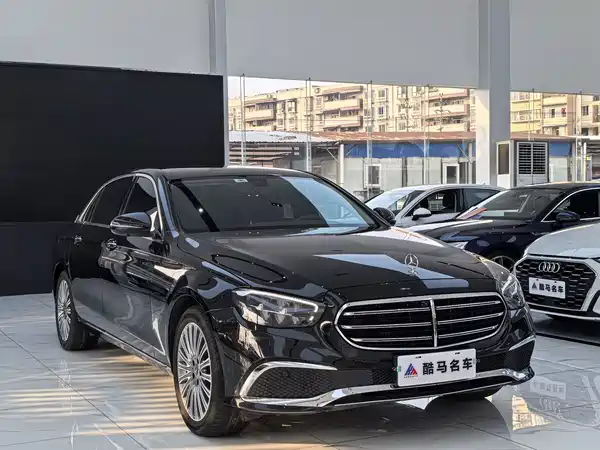 Mercedes-Benz E-Class 2023