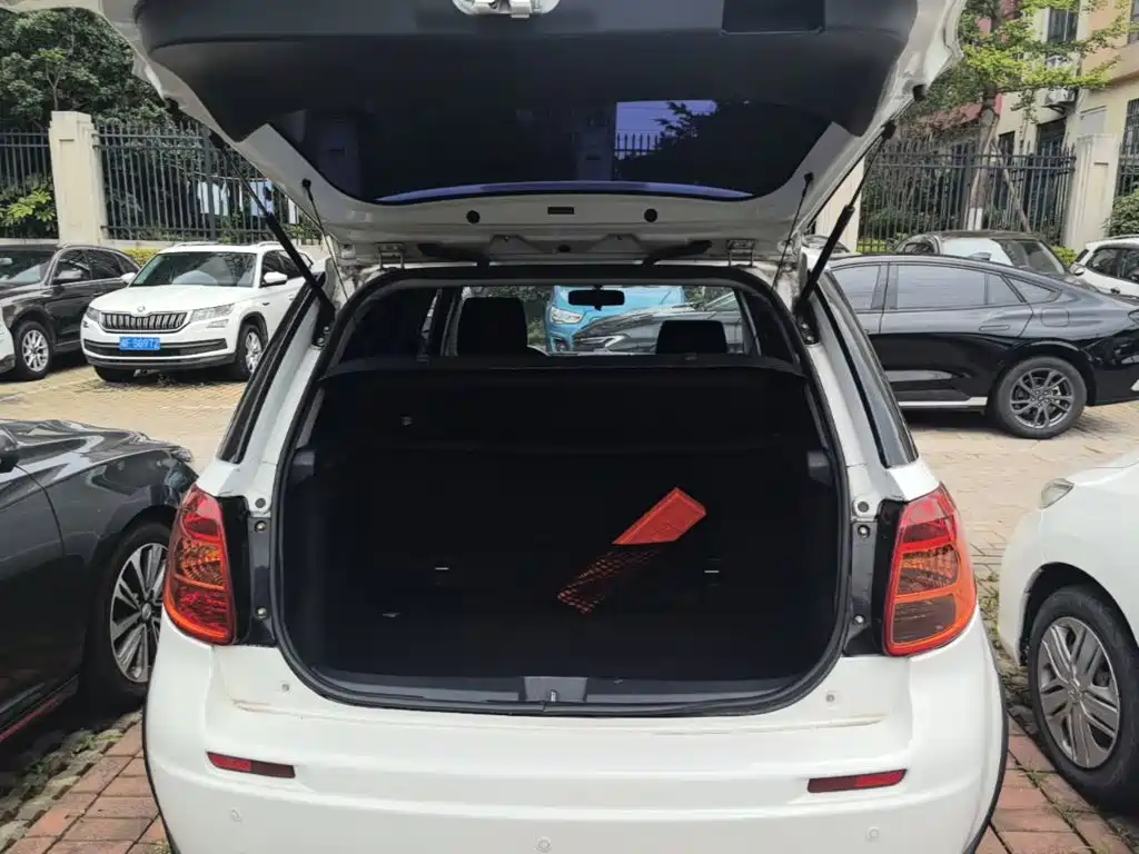 Suzuki SX4 2017 — фото 19
