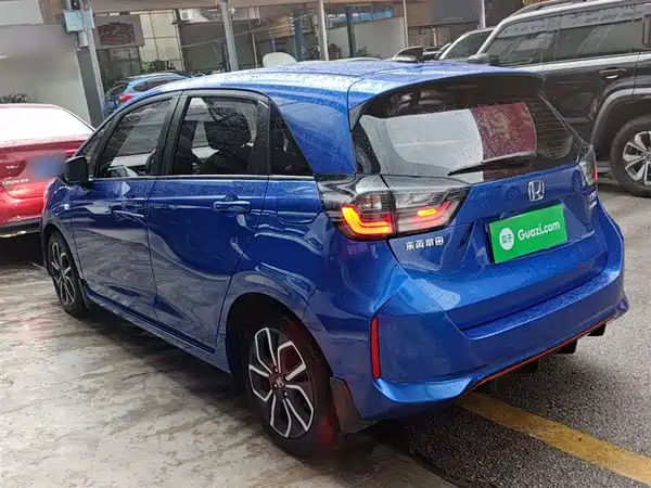 Honda LIFE 2021