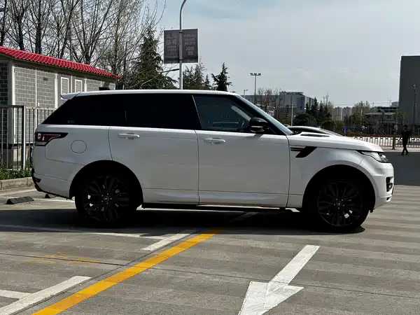 Land Rover Range Rover Sport 2018