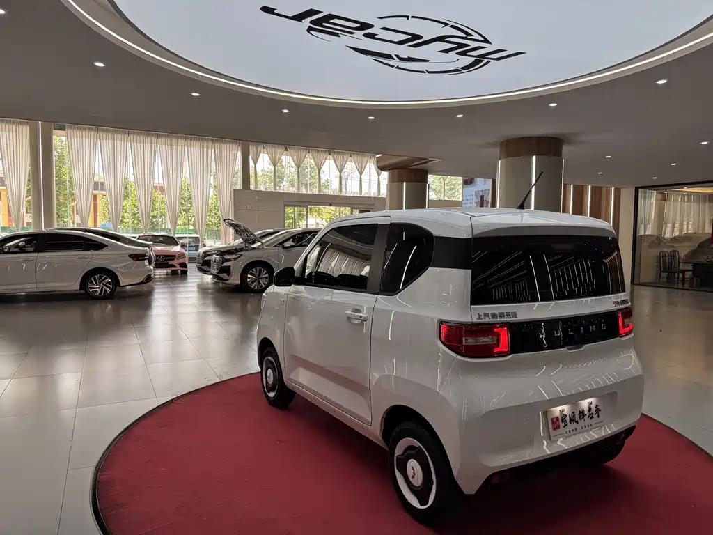 Wuling MINIEV 2023