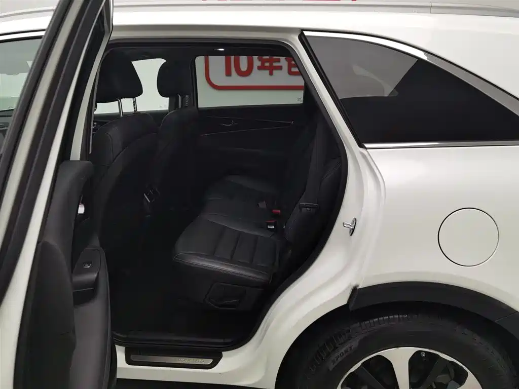 Kia Sorento 2015 — фото 15