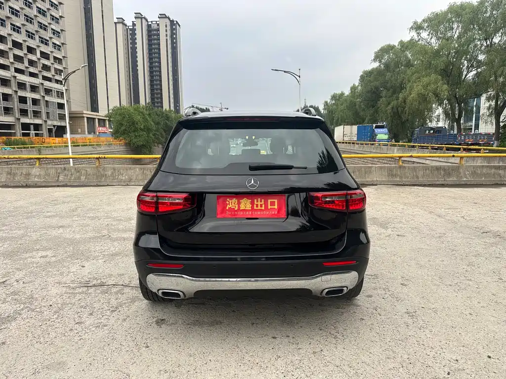 Mercedes-Benz GLB 2021