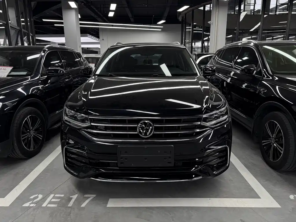 Volkswagen Tiguan L 2021