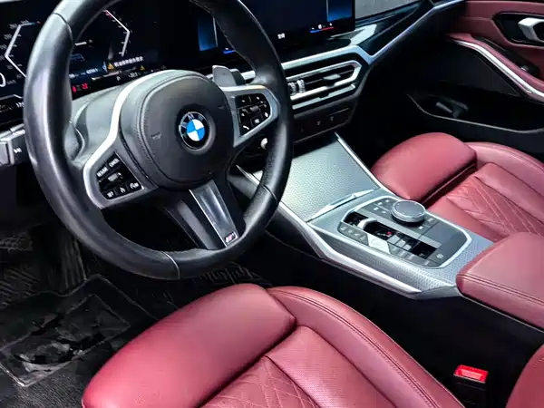 BMW 3 Series 2023