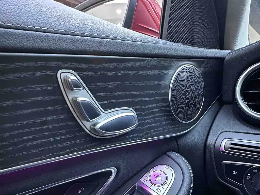 Mercedes-Benz C-Class 2021 — фото 15