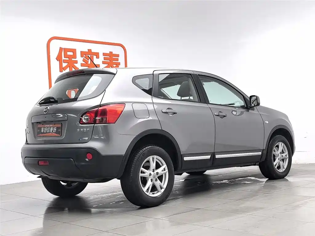 Nissan Qashqai 2010 — фото 2