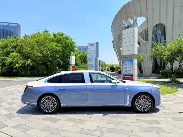 Hongqi H9 2022