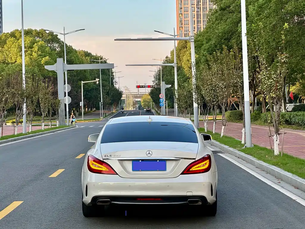 Mercedes-Benz CLS 2018 — фото 5