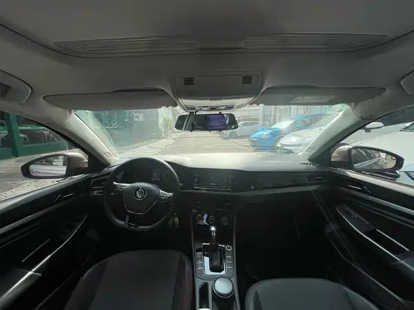 Volkswagen Bora 2020
