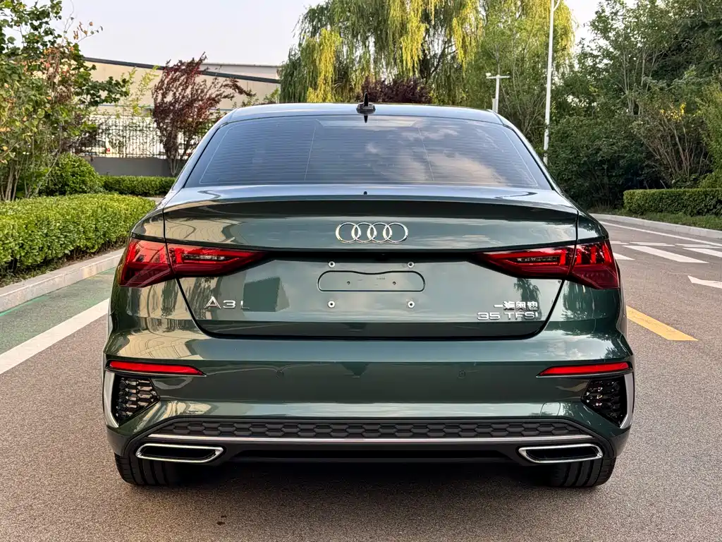 Audi A3 2023 — фото 4