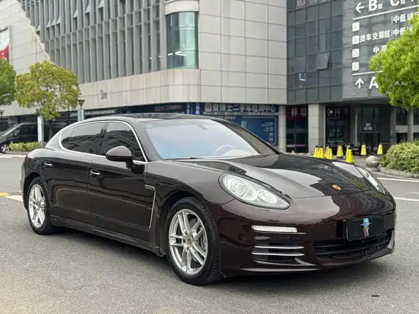 Porsche Panamera 2014