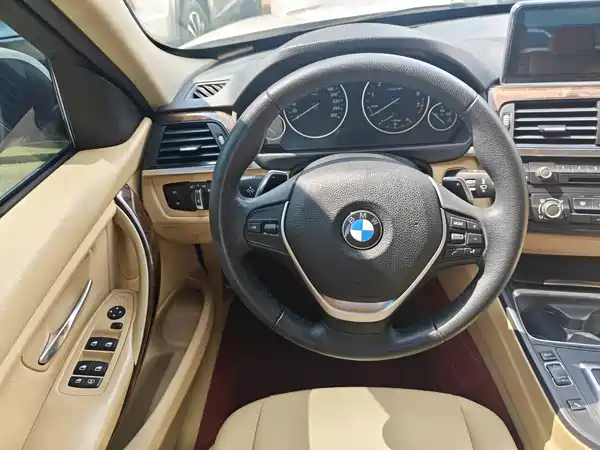BMW 3 Series 2013