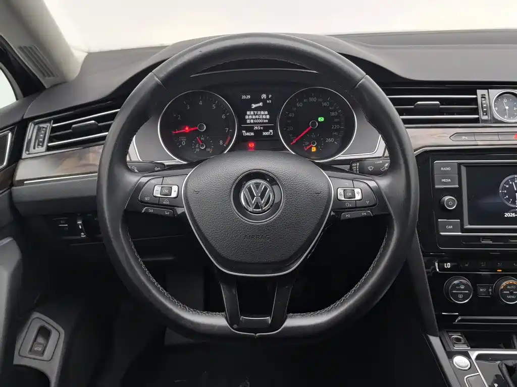 Volkswagen Magotan 2018 — фото 11