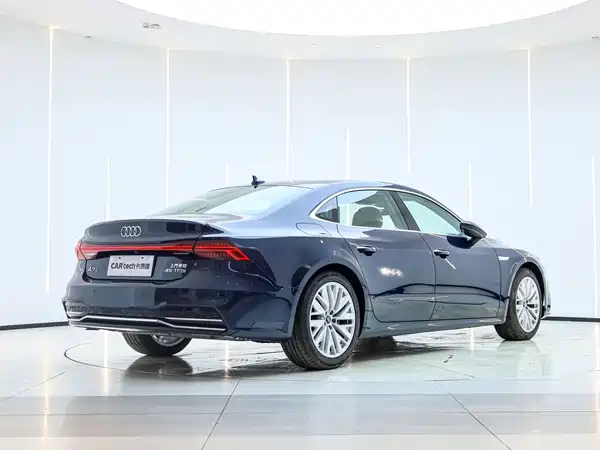 Audi A7L 2024