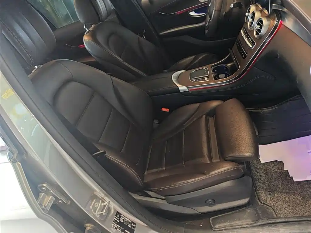 Mercedes-Benz GLC 2020 — фото 20