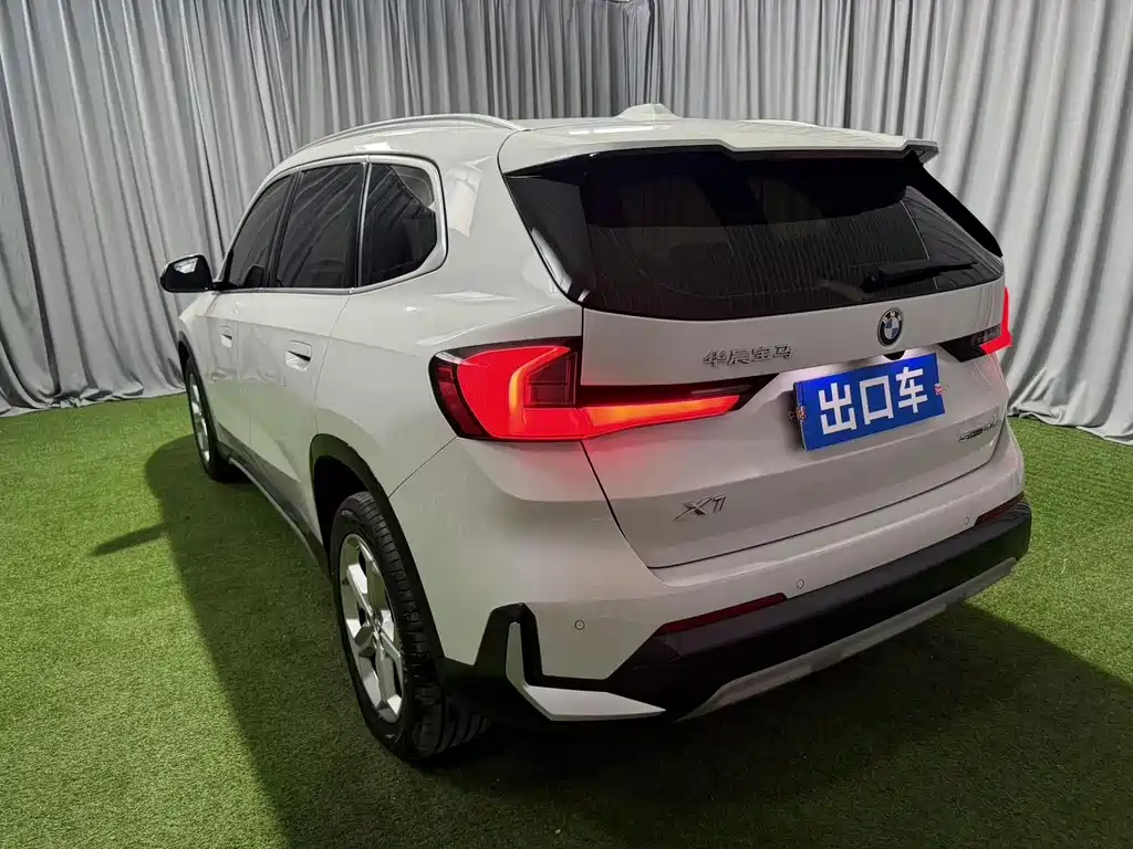 BMW X1 2023 — фото 5