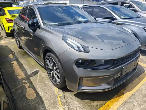 Lynk & Co 03 2022