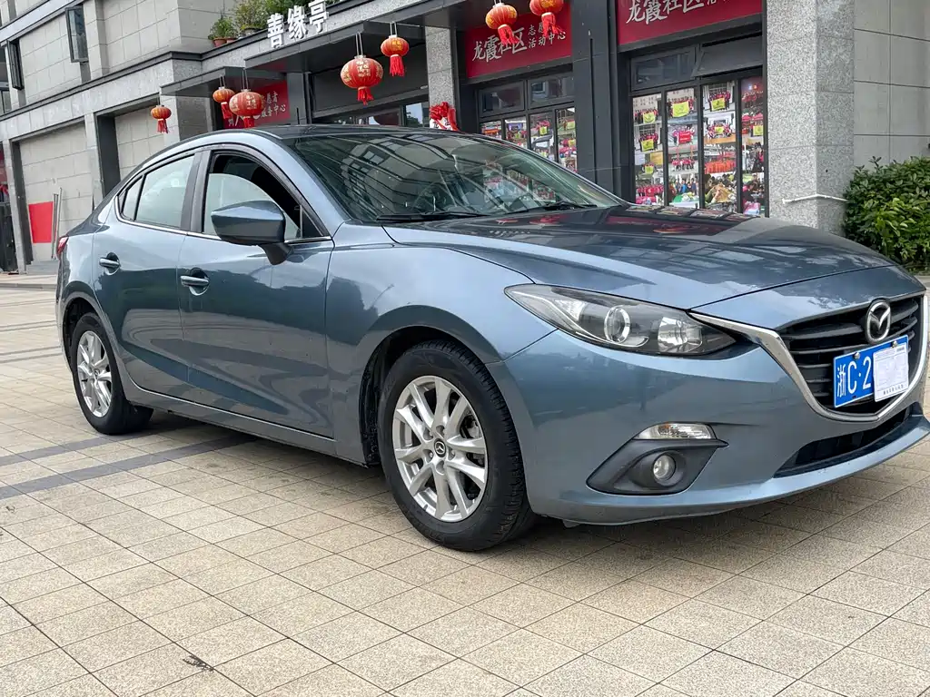 Mazda 3 Axela 2014 — фото 3