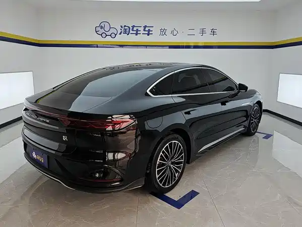 BYD Han 2024