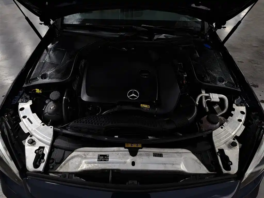 Mercedes-Benz C-Class 2019 — фото 6