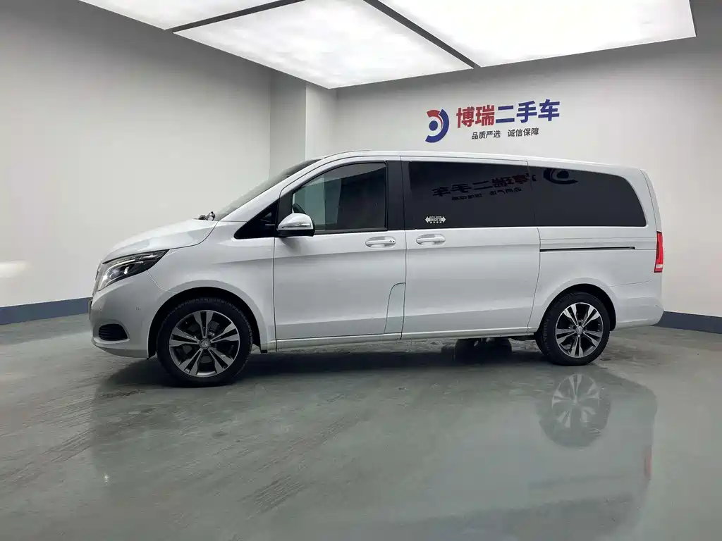 Mercedes-Benz V-Class 2016 — фото 4