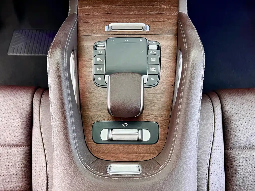 Mercedes-Benz GLE 2021 — фото 19
