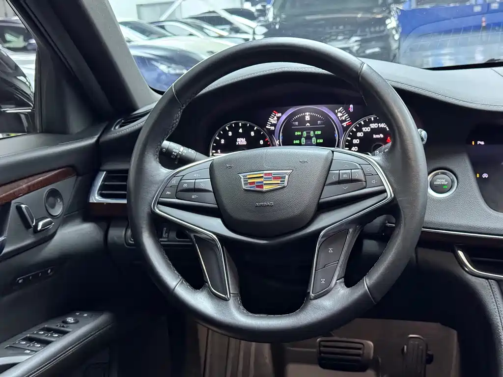 Cadillac CT6 2020 — фото 14