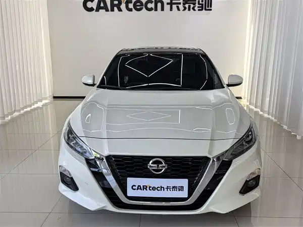 Nissan Teana 2021
