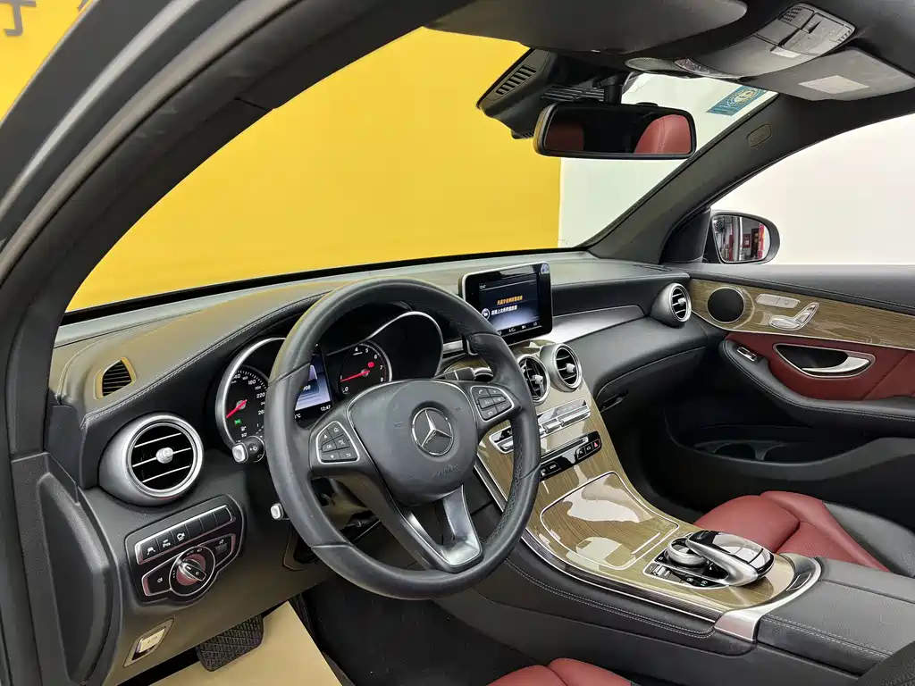 Mercedes-Benz GLC Coupe 2017