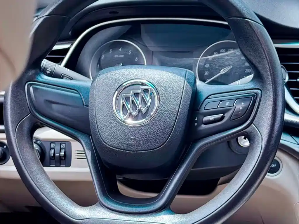 Buick Excelle GT 2017 — фото 13