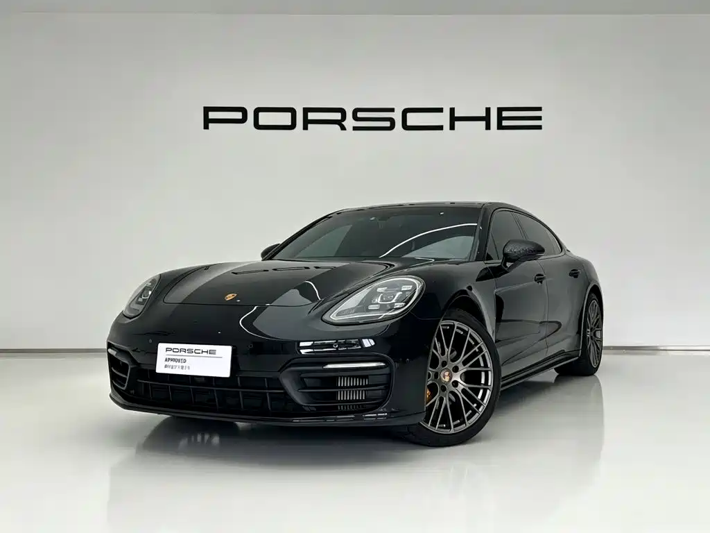 Porsche Panamera 2023 — фото 1