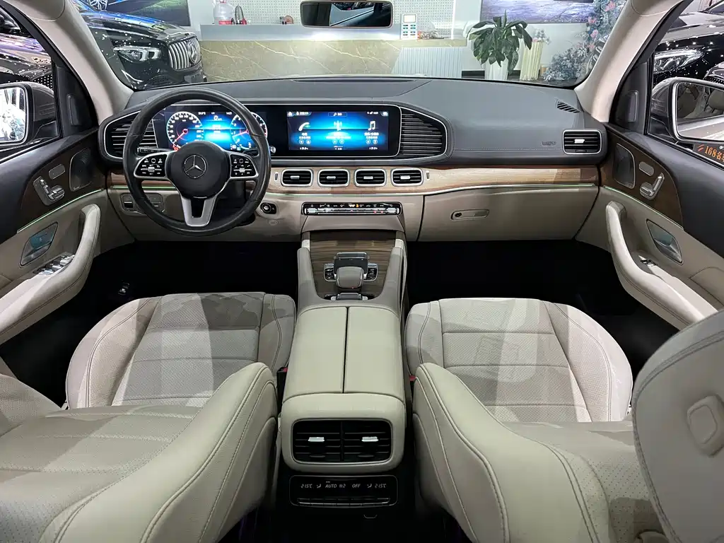 Mercedes-Benz GLE 2020 — фото 14