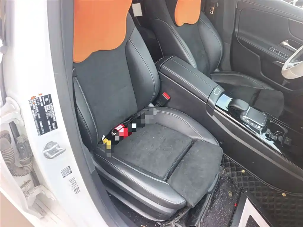 Mercedes-Benz A-Class 2023 — фото 25