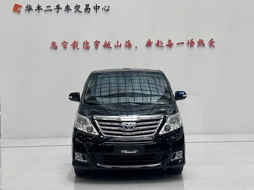 Toyota Alphard 2010 — фото 1