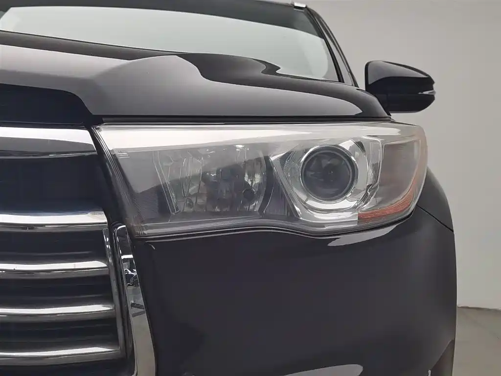 Toyota Highlander 2016
