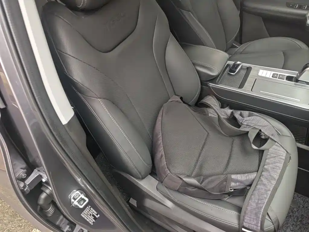 Chery Tiggo 8 2023 — фото 25