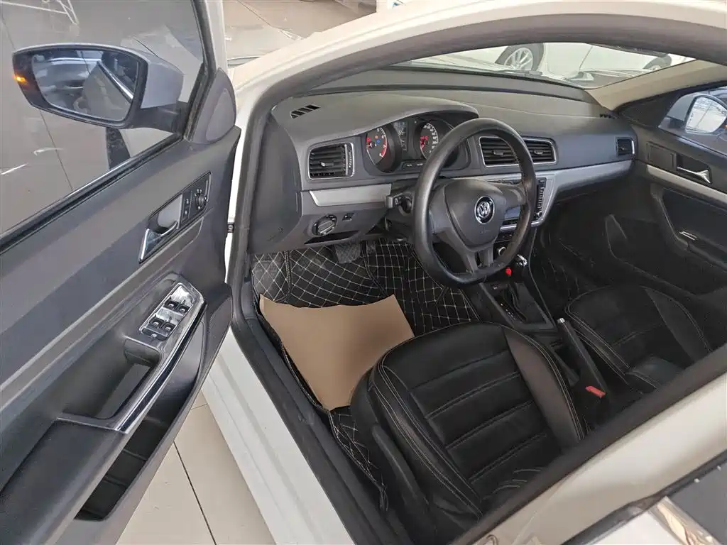 Volkswagen Gran Lavida 2016 — фото 16