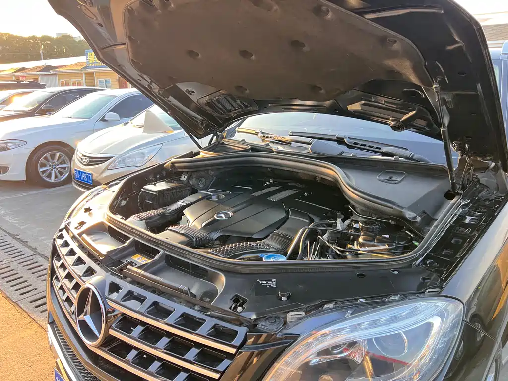 Mercedes-Benz M-Class 2015 — фото 27