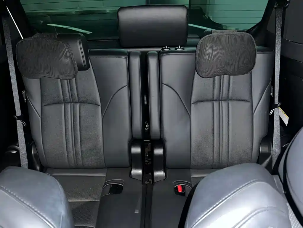 Toyota Alphard 2020 — фото 12