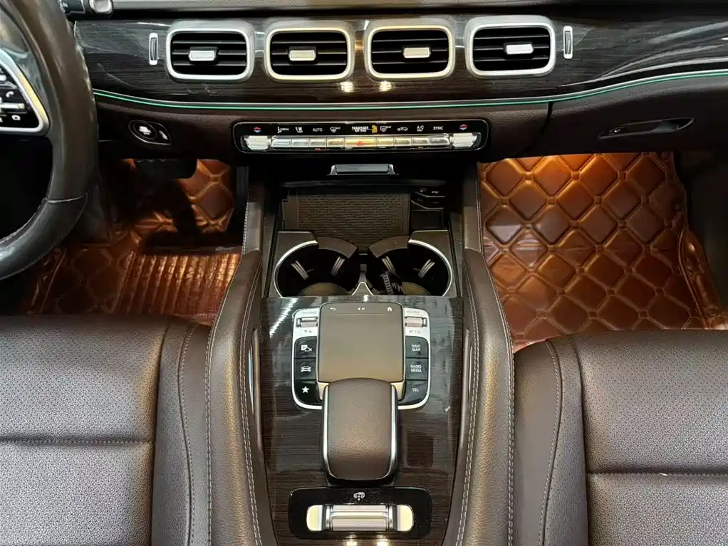 Mercedes-Benz GLE 2019 — фото 14