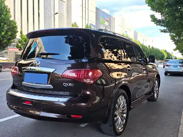 Infiniti QX80 2018