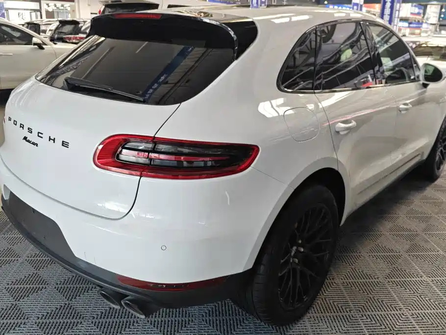 Porsche Macan 2016 — фото 3