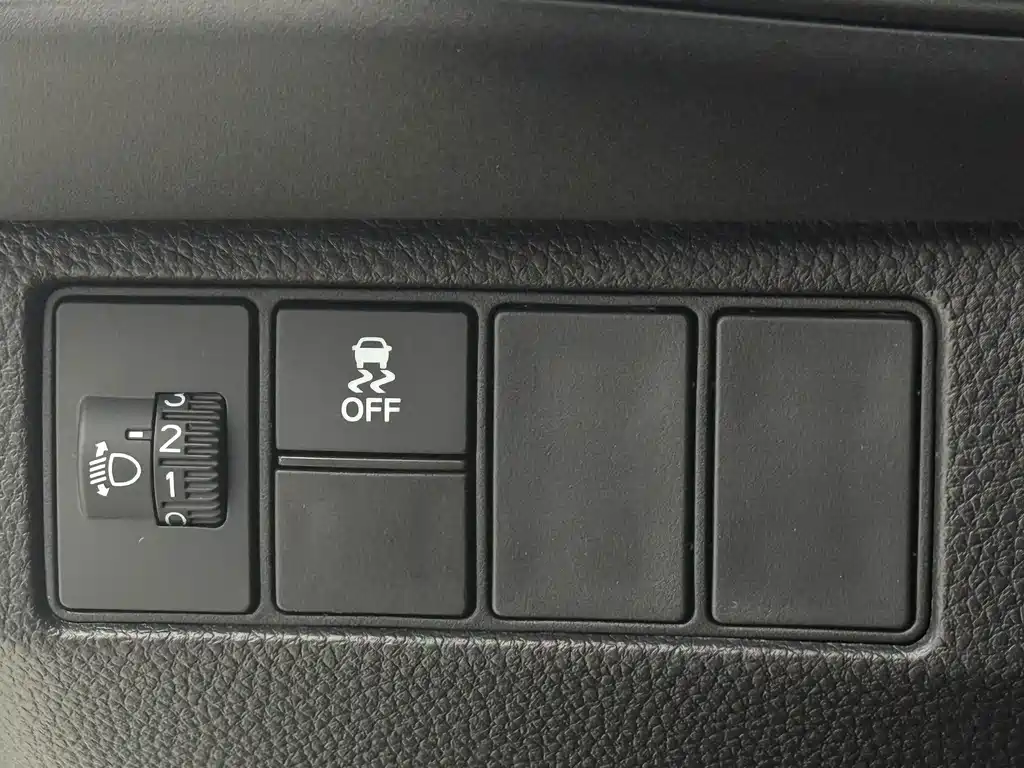 Honda Vezel 2023 — фото 15