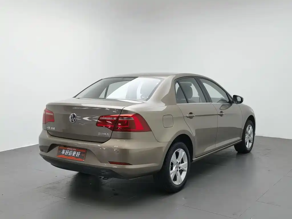 Volkswagen Bora 2015