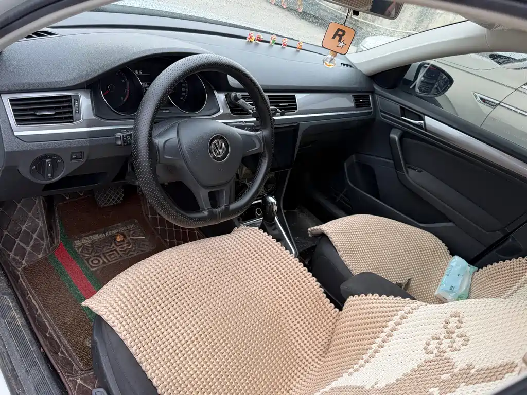 Volkswagen Bora 2021