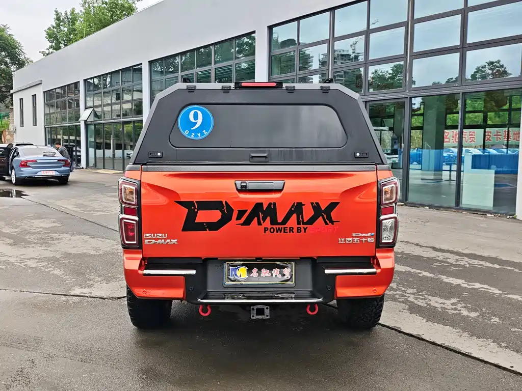 Isuzu D-MAX 2022 — фото 6