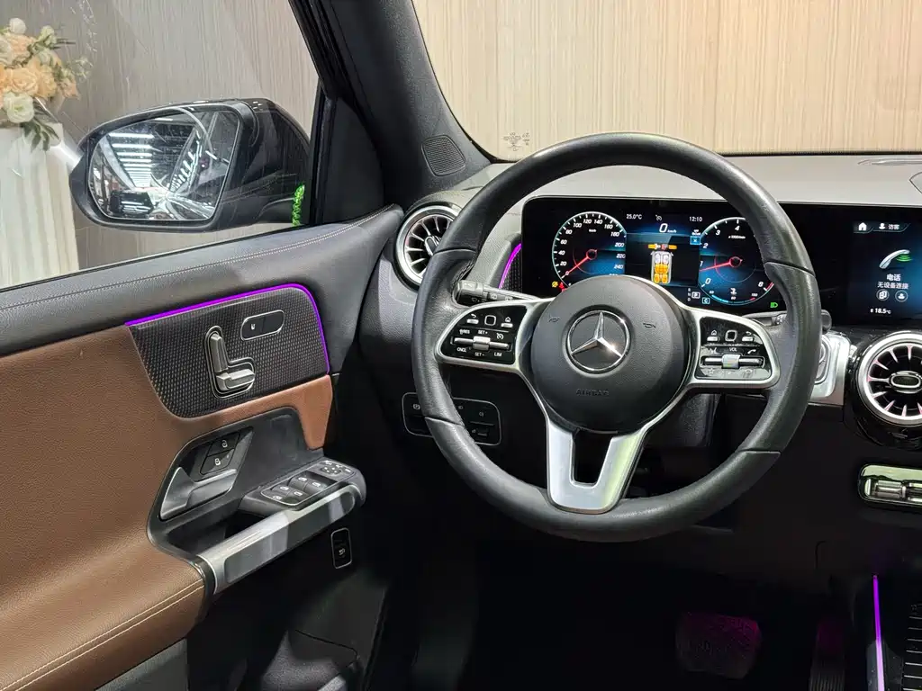 Mercedes-Benz GLB 2022 — фото 18
