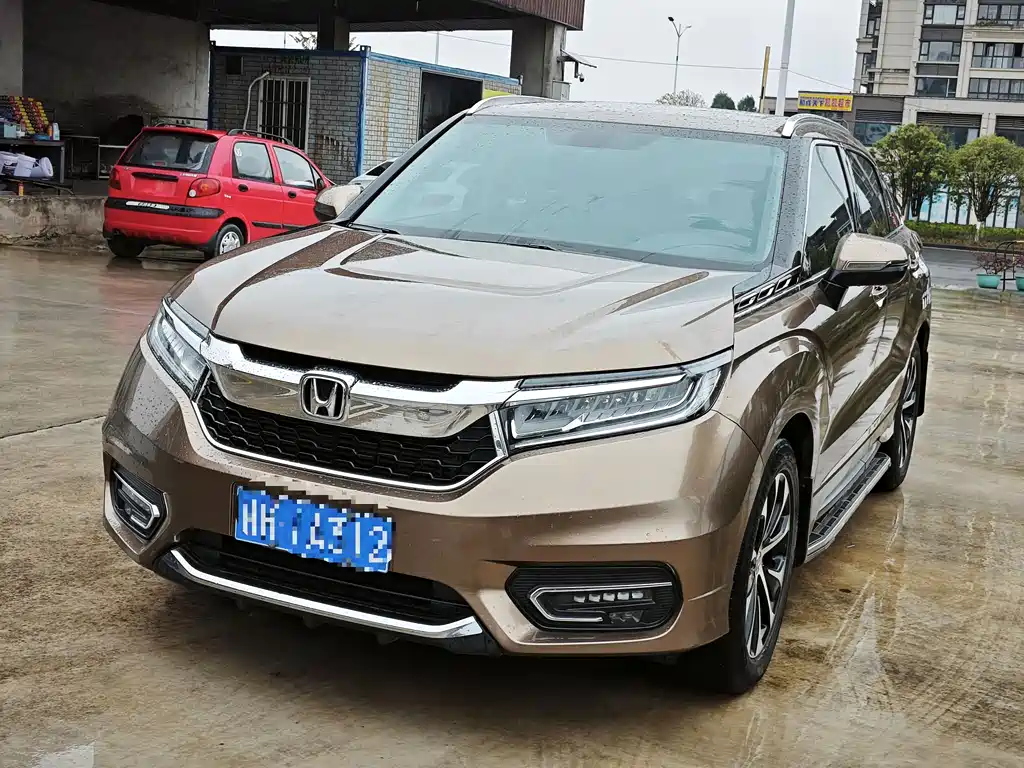 Honda Avancier 2017 — фото 1